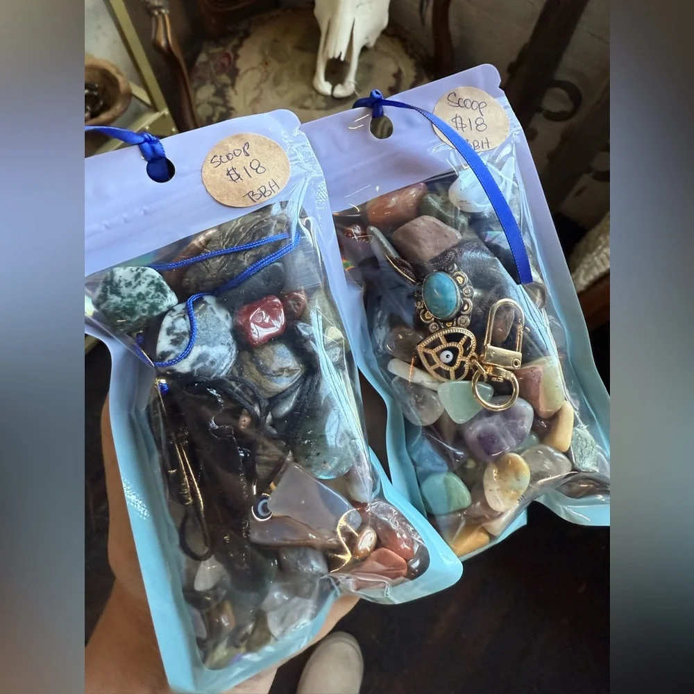 🍀LUCKY CRYSTAL SCOOP✨ 1/2 lb bag - Picture 1 of 3